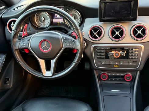 Used 2014 Mercedes-Benz CLA 250 image 15