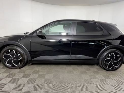 Used 2024 Hyundai Ioniq 5 SE RWD image 8