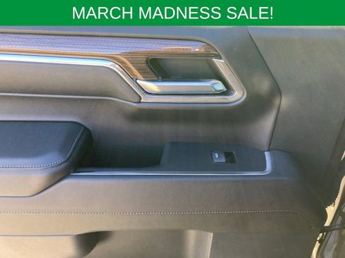 Used 2023 Chevrolet Silverado 1500 LT image 23