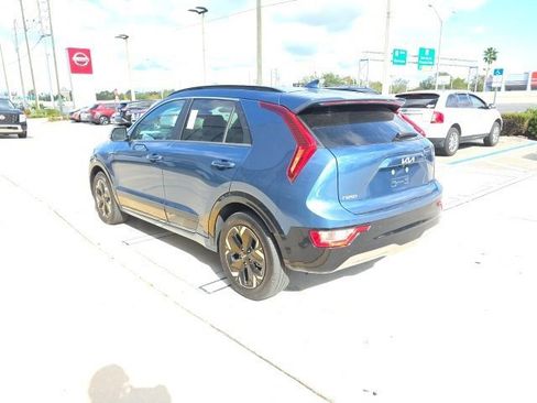 Used 2024 Kia Niro Wind image 3