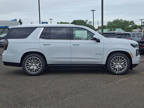 New 2026 Chevrolet Tahoe High Country AWD/4WD image 9
