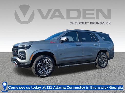 Used 2025 Chevrolet Tahoe Z71 image 1