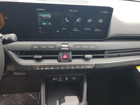 New 2026 Kia K4 LXS image 14