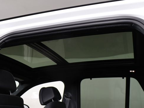 Used 2023 BMW X5 M50i w/ Executive Package image 21