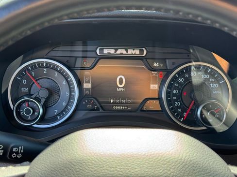 Used 2022 RAM 1500 Big Horn AWD/4WD image 30