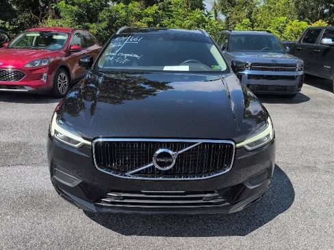 Used 2021 Volvo XC60 T6 Momentum w/ Protection Package Premier AWD/4WD image 2