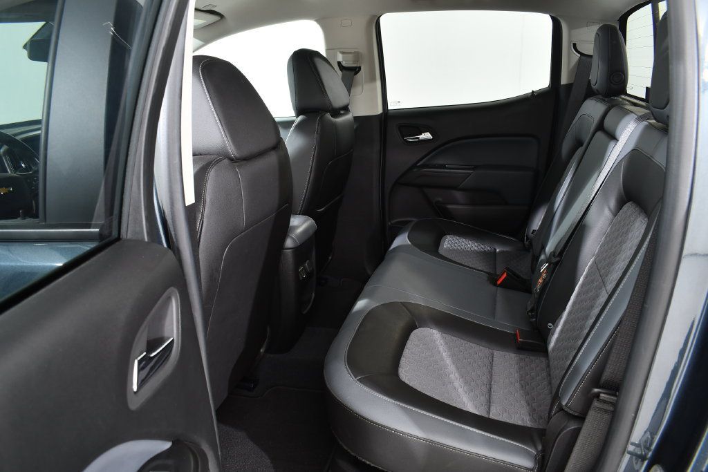 Used 2019 Chevrolet Colorado Z71 AWD/4WD image 16