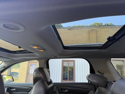 Used 2015 GMC Acadia SLT w/ Open Road Package AWD/4WD image 18