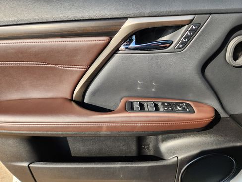 Used 2019 Lexus RX 350 FWD image 31