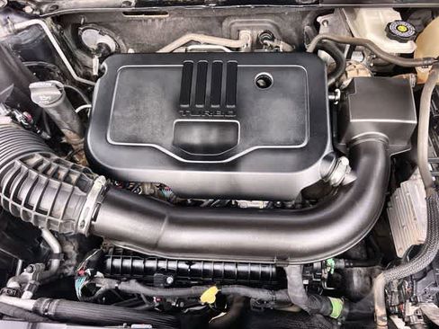 Used 2020 Chevrolet Blazer LT image 10