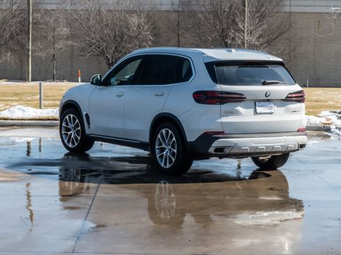 Used 2026 BMW X5 xDrive40i image 3