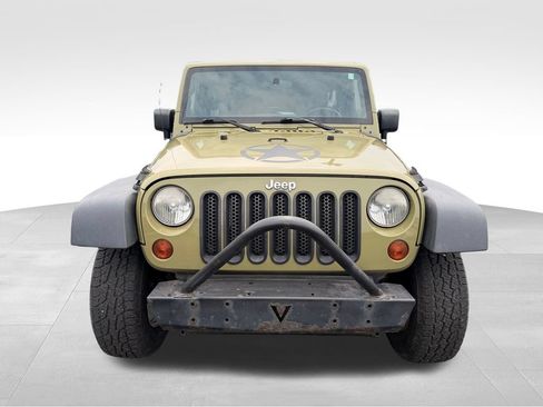Used 2013 Jeep Wrangler Unlimited Sport AWD/4WD image 10