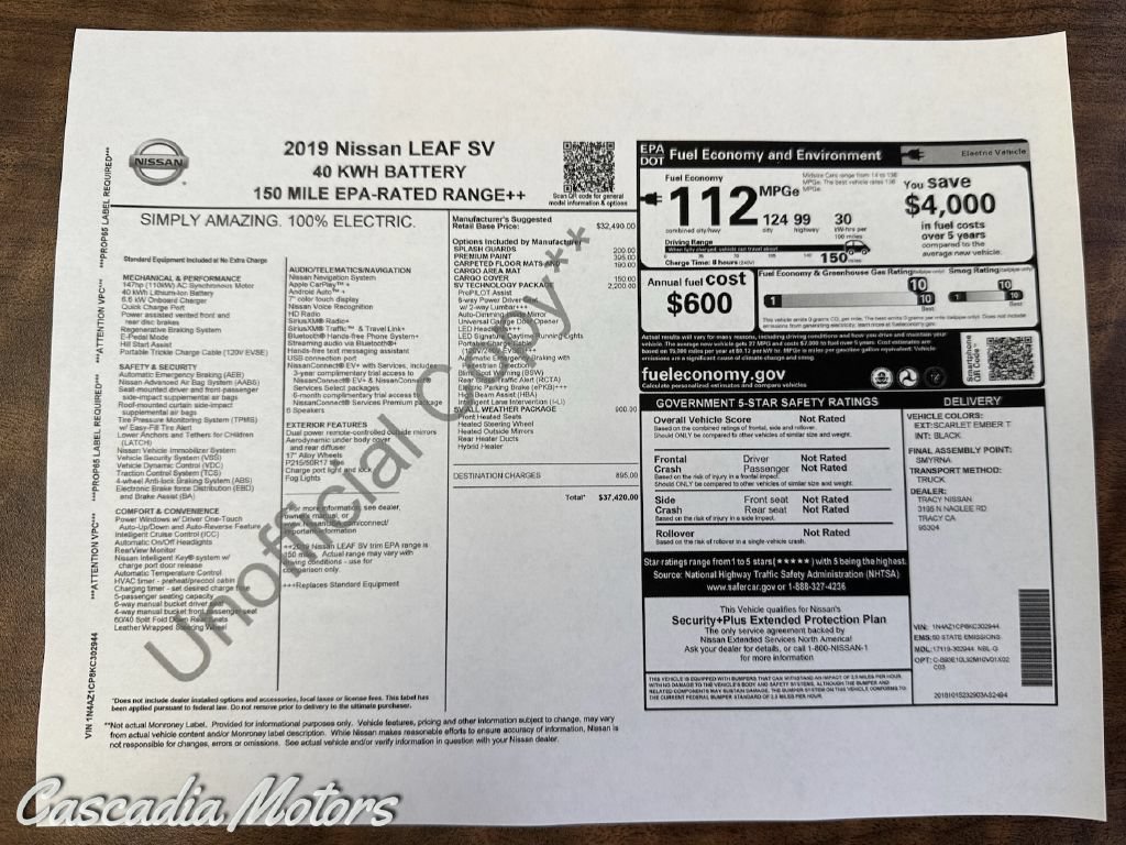 Used 2019 Nissan Leaf SV w/ SV Technology Package FWD image 2