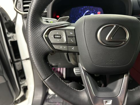 Used 2024 Lexus LX 600 F Sport AWD/4WD image 19