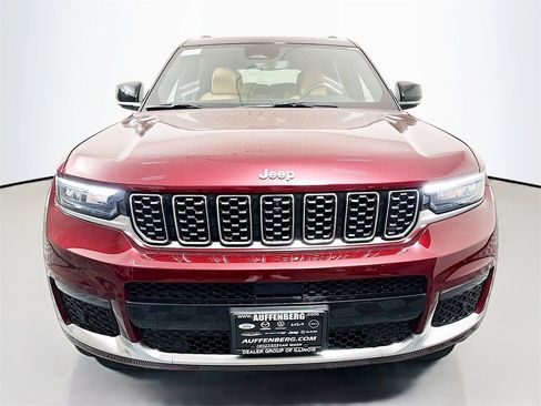 New 2025 Jeep Grand Cherokee L Summit image 2