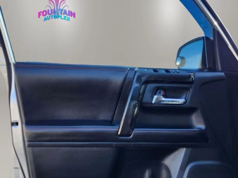 Used 2016 Toyota 4Runner Trail Premium image 21