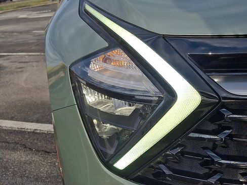 Used 2023 Kia Sportage X-Pro image 9