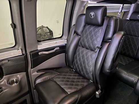 Used 2021 Chevrolet Express 2500 image 45