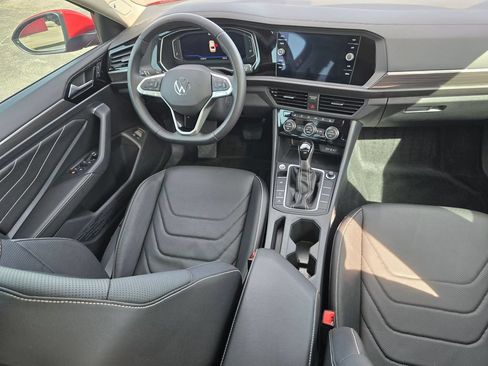 Used 2023 Volkswagen Jetta SEL FWD image 23