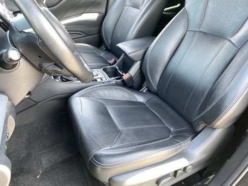 Used 2019 Subaru Forester Limited AWD/4WD image 16