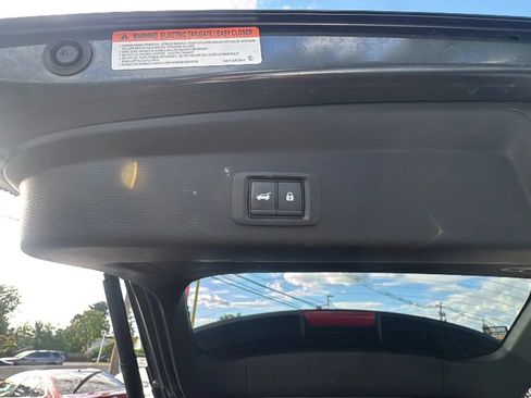 Used 2024 Mitsubishi Outlander Ralliart AWD/4WD image 23