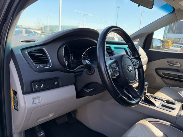 Used 2020 Kia Sedona EX FWD image 9