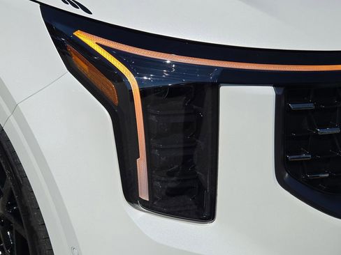 New 2026 Kia Carnival SX Prestige image 5