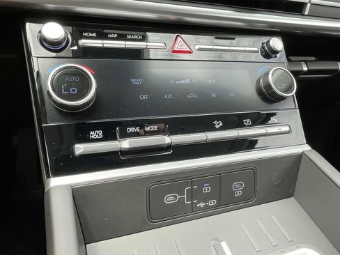 New 2026 Hyundai Santa Fe SE image 17