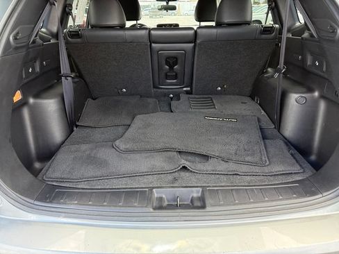 Used 2024 Mitsubishi Outlander SE AWD/4WD image 23