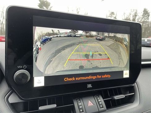 Used 2023 Toyota RAV4 XLE Premium image 31