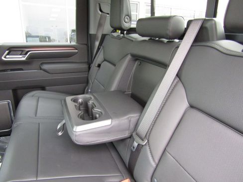 New 2026 GMC Sierra 3500 Denali w/ Denali Reserve Package image 41