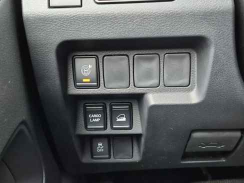 Used 2023 Nissan Frontier S w/ Technology Package image 17