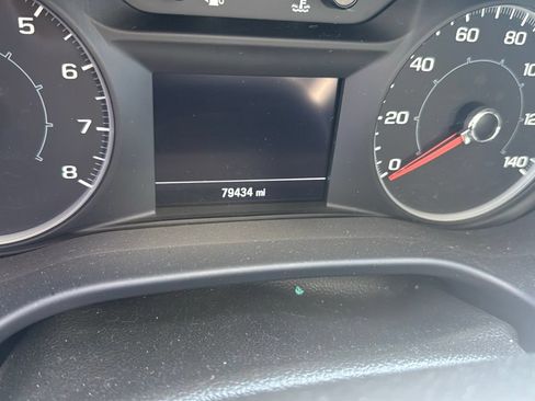 Used 2019 GMC Acadia SLE FWD image 4