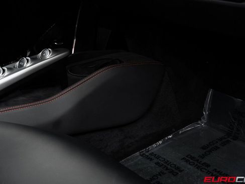 Used 2021 Ferrari F8 Tributo image 39