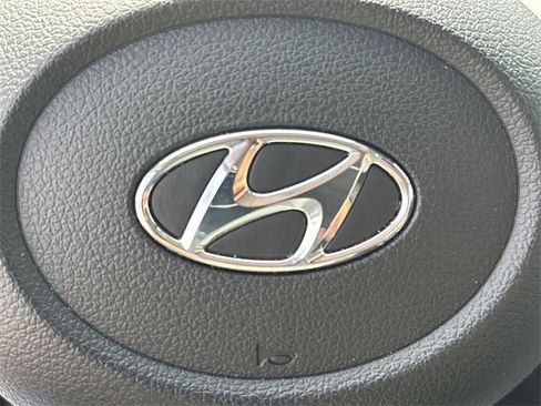 Used 2020 Hyundai Sonata Limited image 29