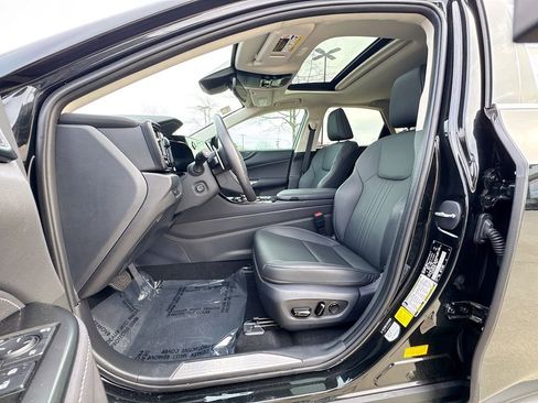 Used 2025 Lexus NX 250 FWD w/ Accessory Package (Z1) image 20
