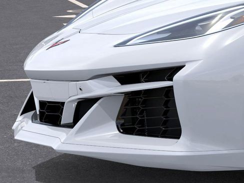 New 2025 Chevrolet Corvette E-Ray image 13