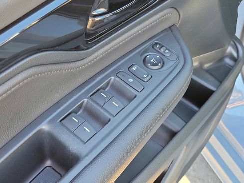 Used 2023 Honda Odyssey Touring image 14