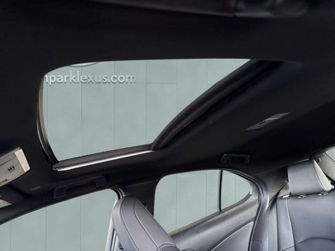 Certified 2026 Lexus UX 300h FWD w/ Accessory Package (Z2) image 22