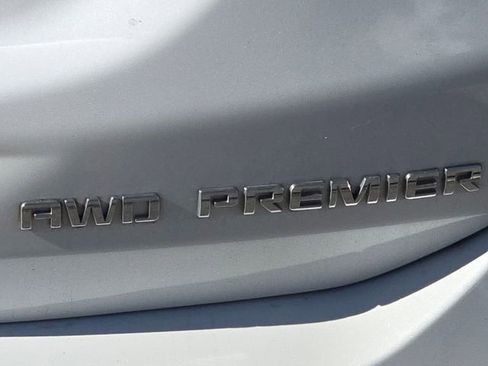 Used 2020 Chevrolet Equinox Premier image 4