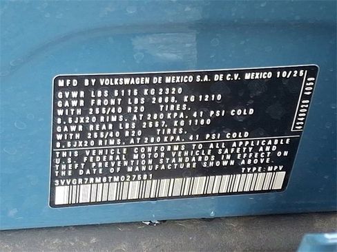 New 2026 Volkswagen Tiguan SE R-Line image 11