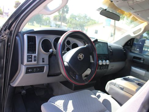 Used 2007 Toyota Tundra SR5 AWD/4WD image 10