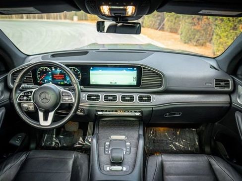 Used 2022 Mercedes-Benz GLS 450 4MATIC image 27