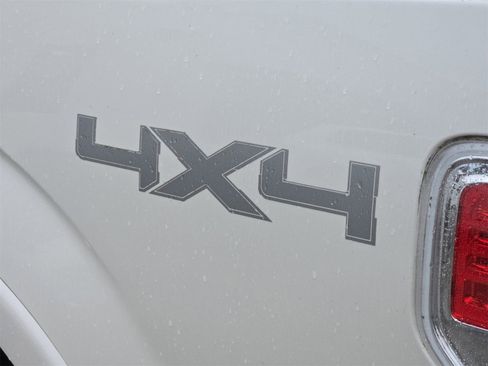 Used 2012 Ford F150 Platinum image 9