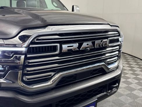 Used 2026 RAM 2500 Laramie AWD/4WD image 4
