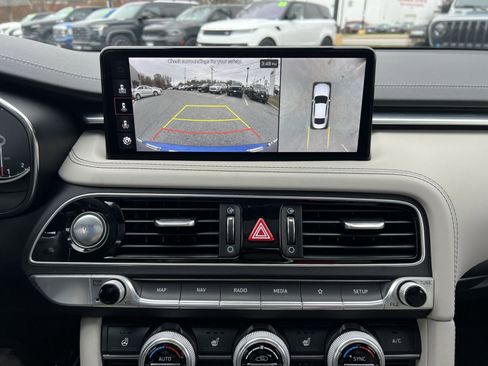 Used 2023 Genesis G70 3.3T w/ Sport Prestige Package image 19