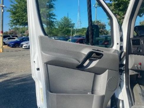 Used 2018 Mercedes-Benz Sprinter 3500 w/ Swivel Seat Package image 14