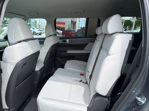 New 2026 Hyundai Santa Fe SE FWD image 15