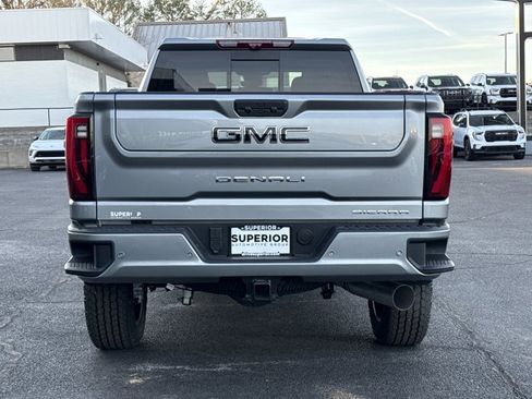 New 2026 GMC Sierra 2500 Denali w/ Denali Reserve Package AWD/4WD image 4