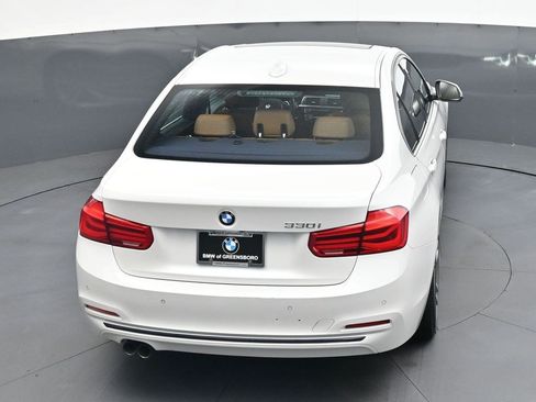 Used 2017 BMW 330i Sedan RWD image 28